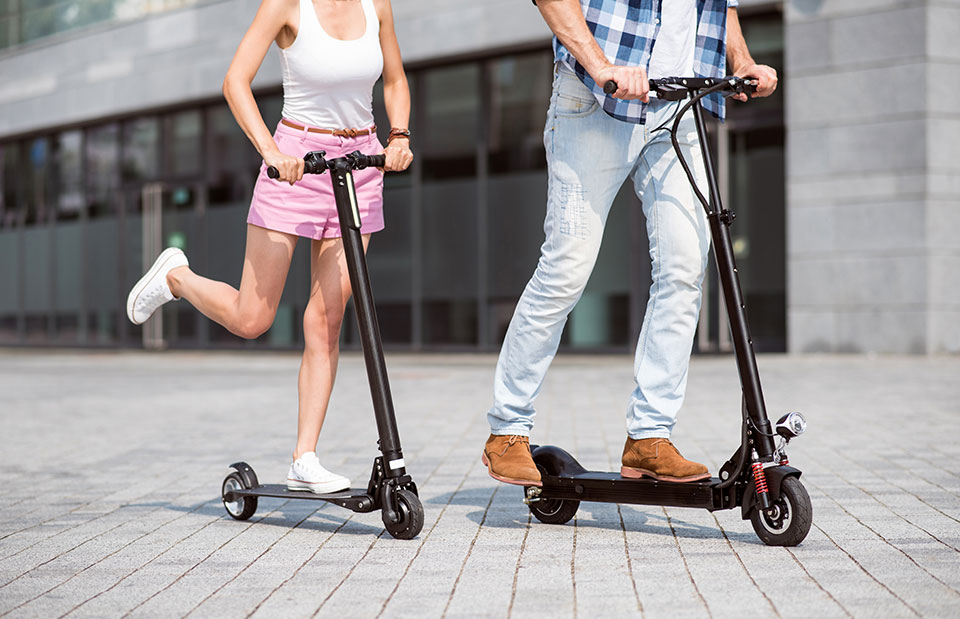 Smart durch die Stadt mit E-Scooter Smart durch die Stadt mit E-Scooter